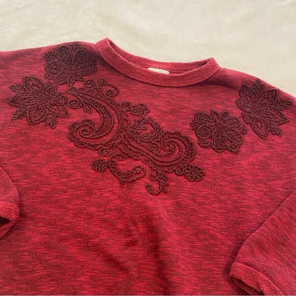 Zara Kids Embroidered Sweatshirt sz 6 Red Zara Sweatshirt - Picture 3 of 7
